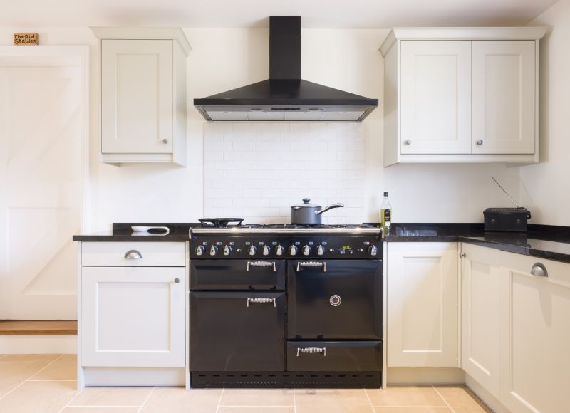 Kitchen Hood Installation